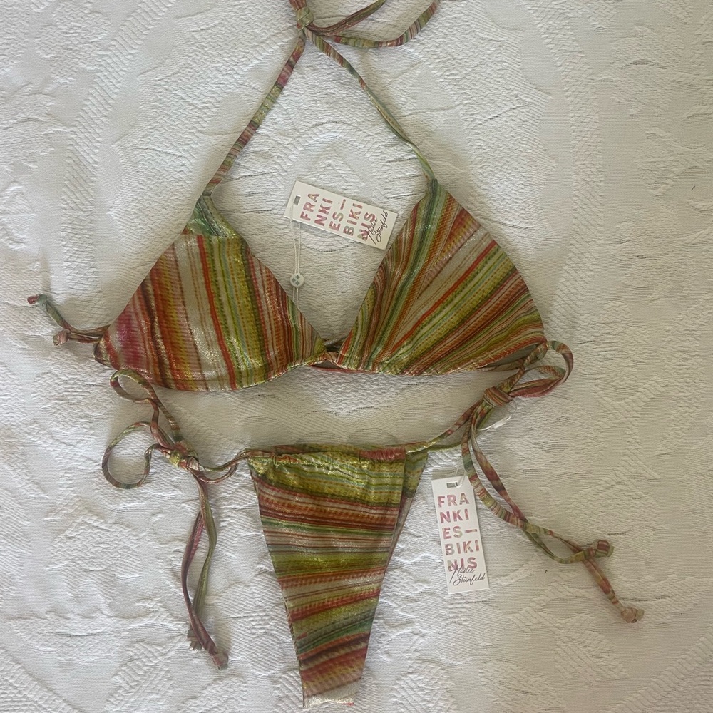 Frankie’s Bikinis - collaboration w/ Hailee Steinfeld- NWT